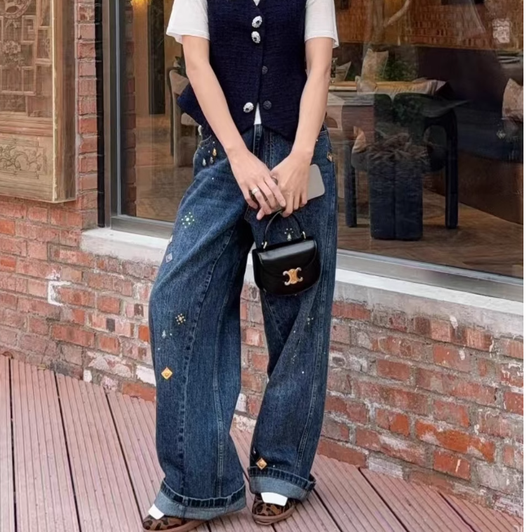 チャームルーズストレートデニムパンツ (即納品)