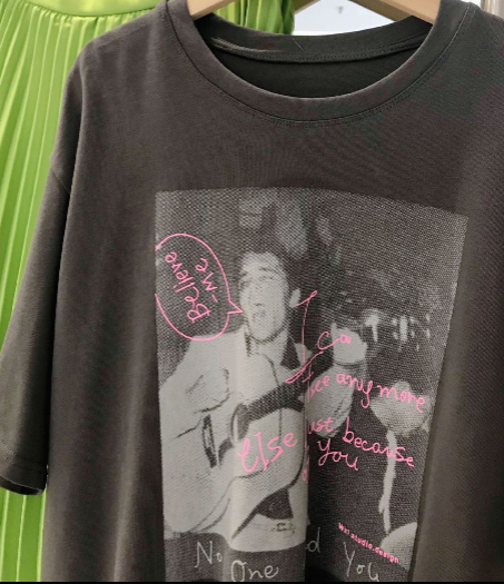 グラフィックヴィンテージTシャツ